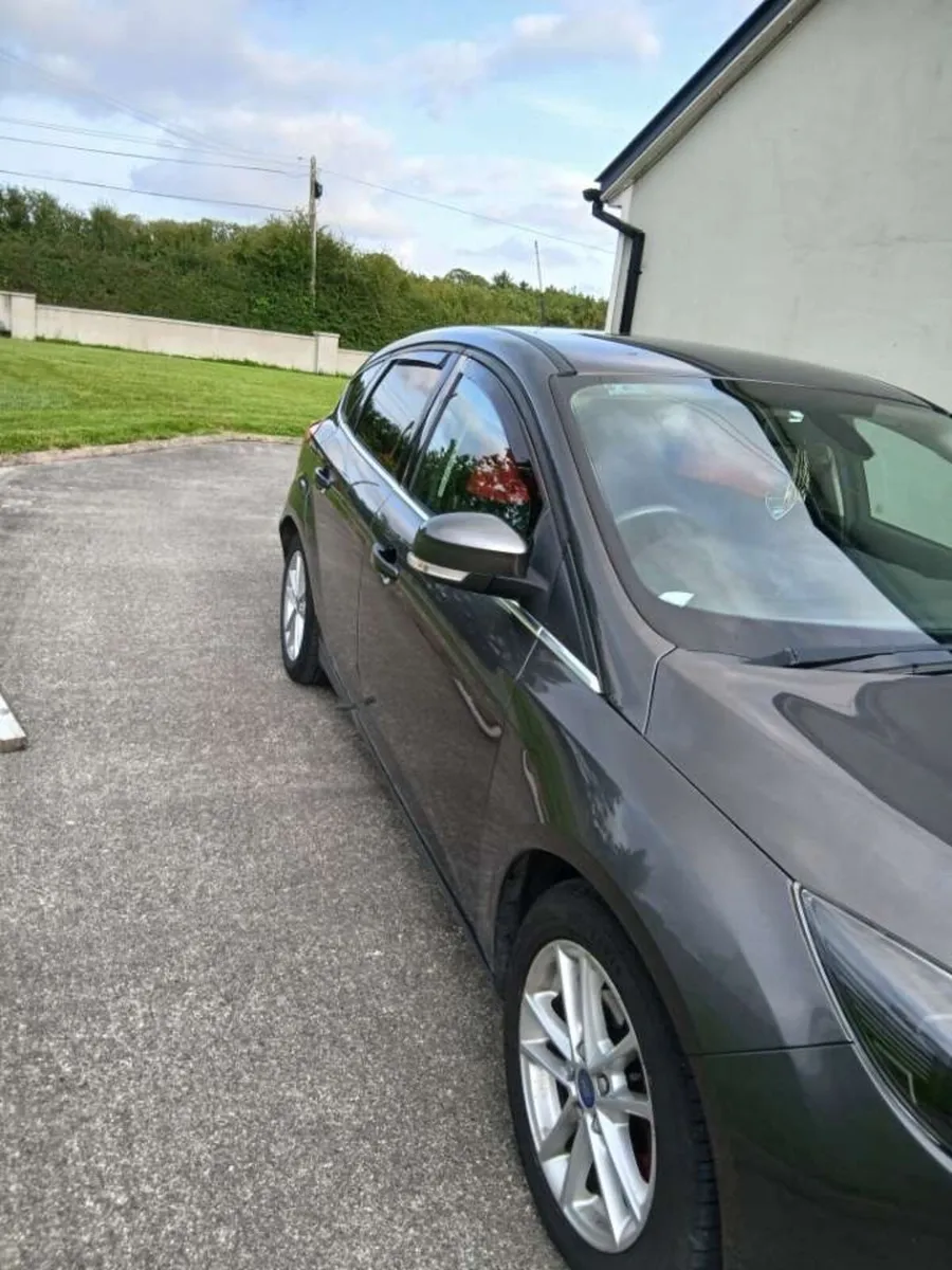Ford Focus - Image 3