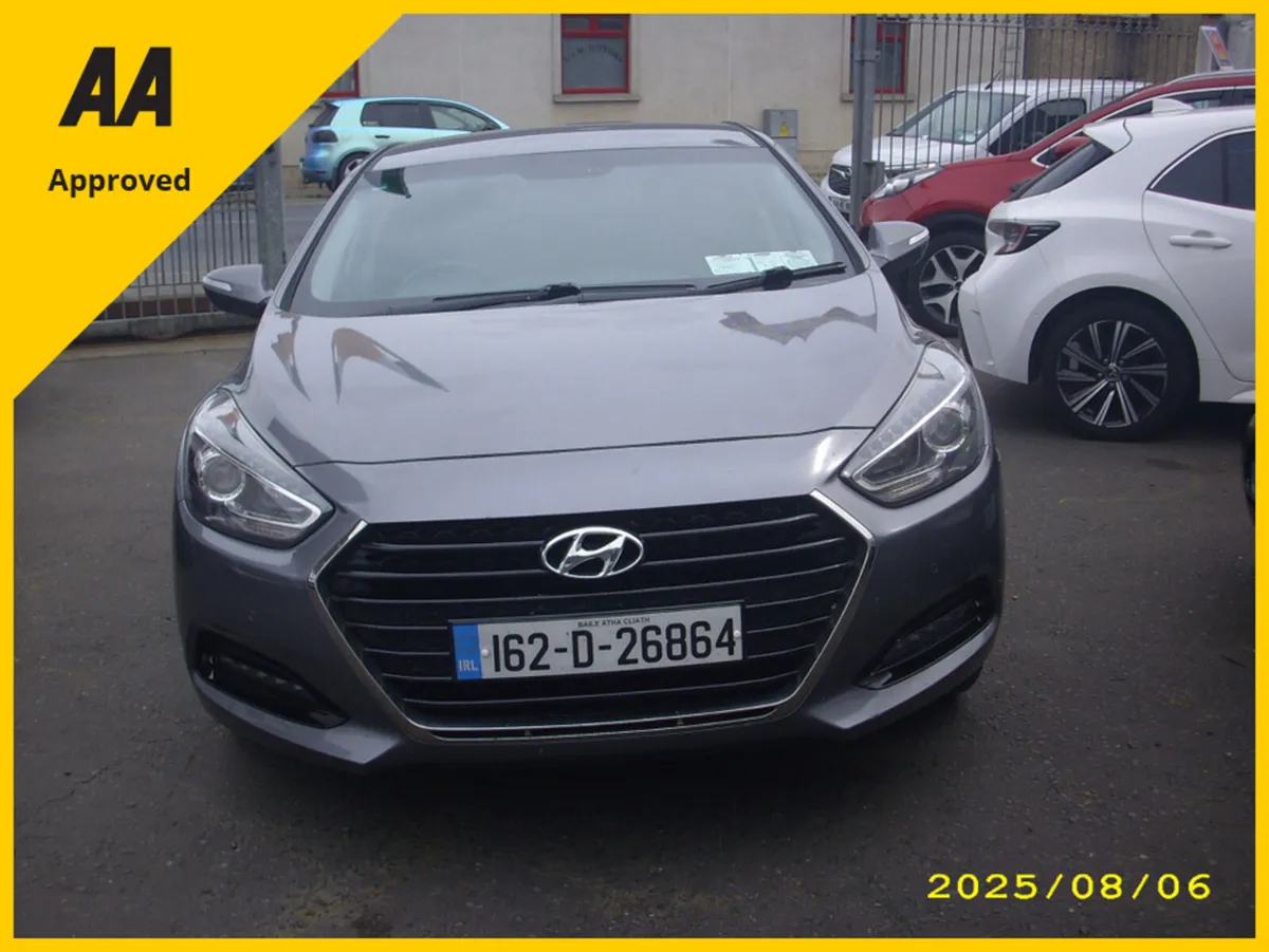 Hyundai i40 1.7 CRDI SE NAV BL/DR 141 4DR 141PS - Image 1