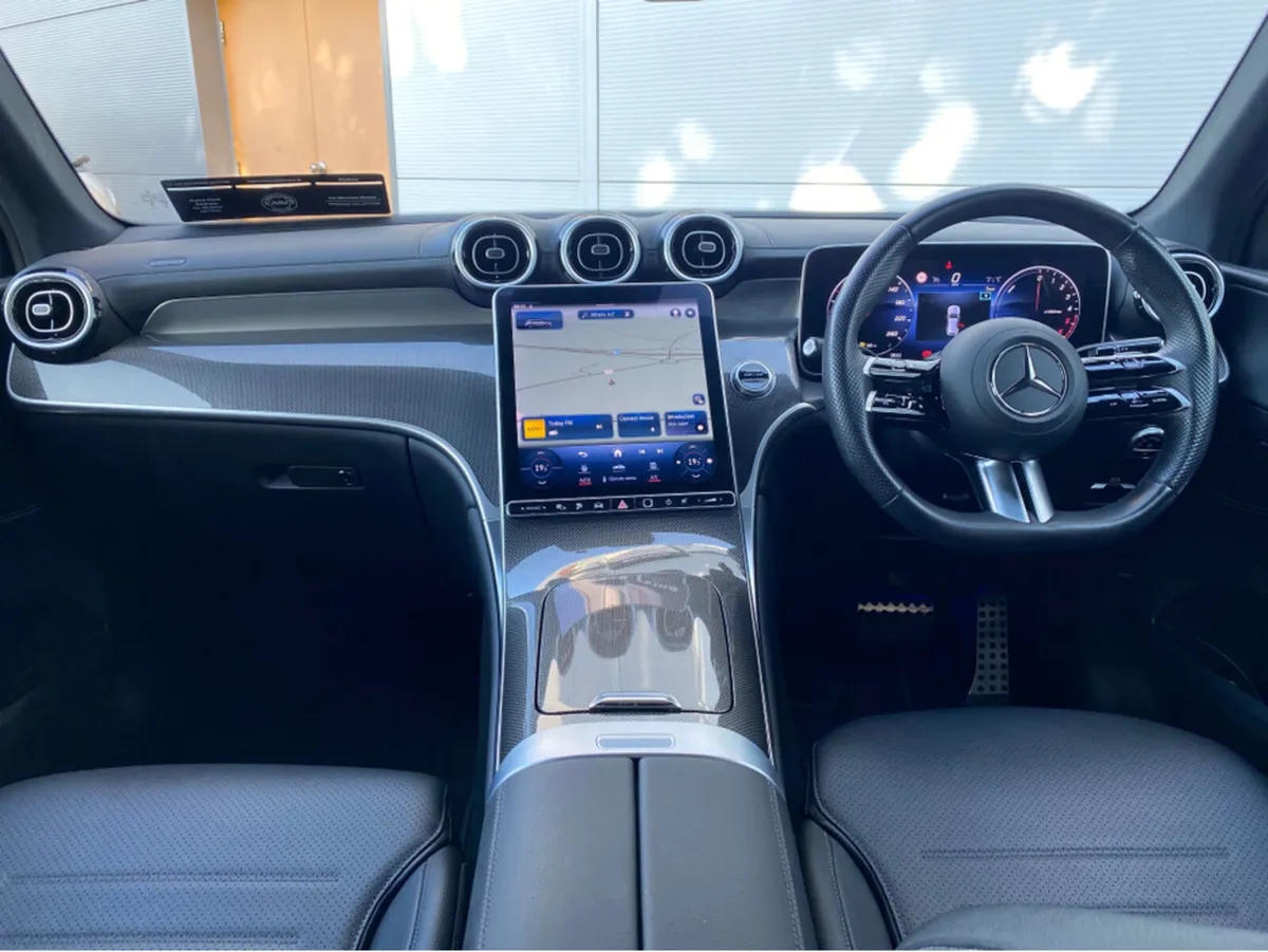 Mercedes-Benz GLC GLC300DE AMG LINE 4MATIC 5DR - Image 3