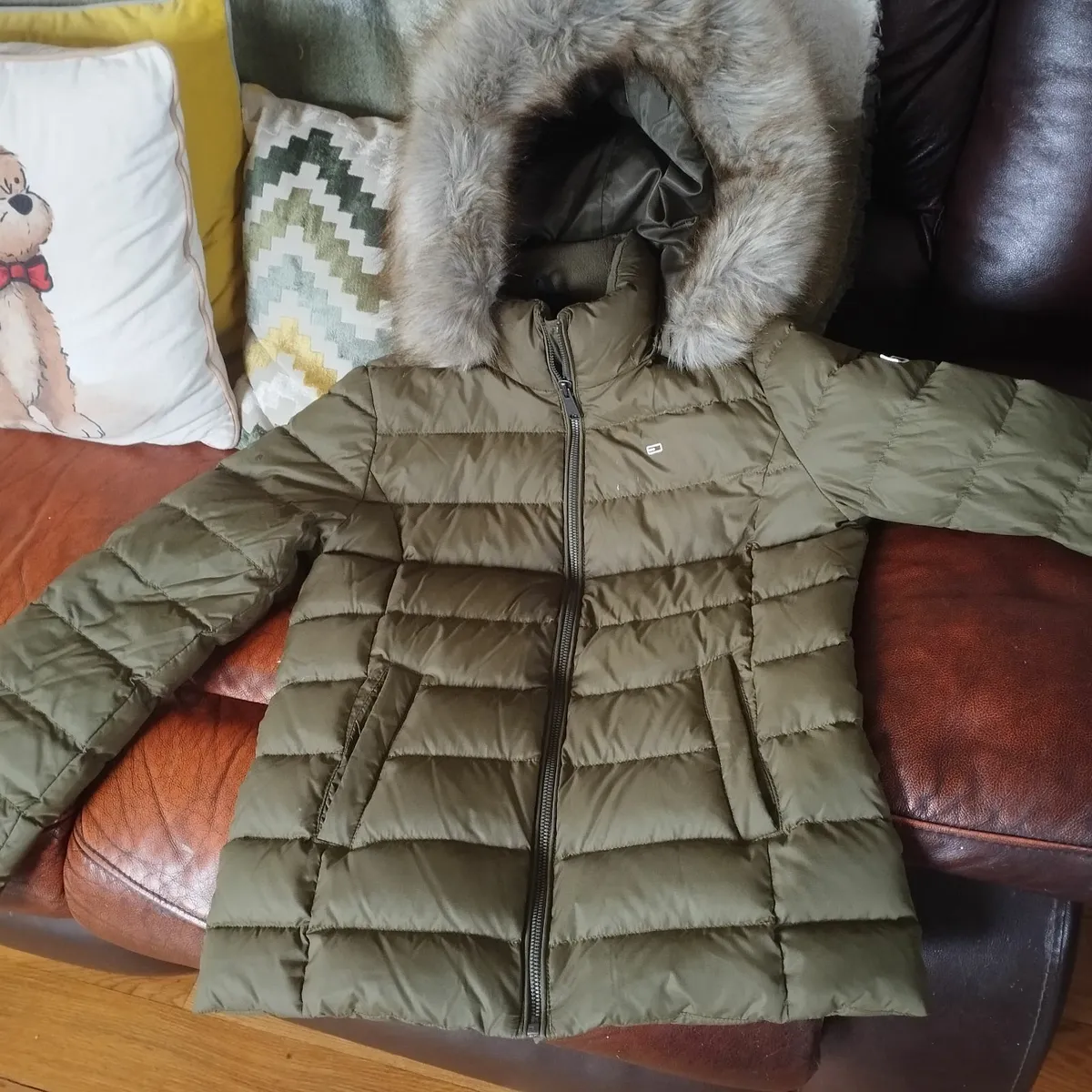 Tommy hilfiger jacket with hood - Image 2