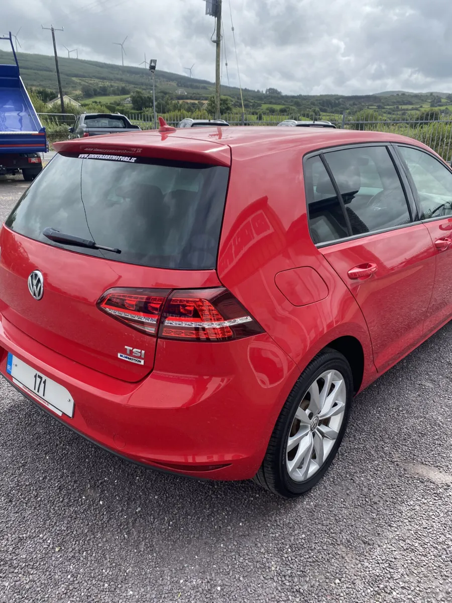 Volkswagen Golf TSI Trendline BlueMotion Technolog - Image 3