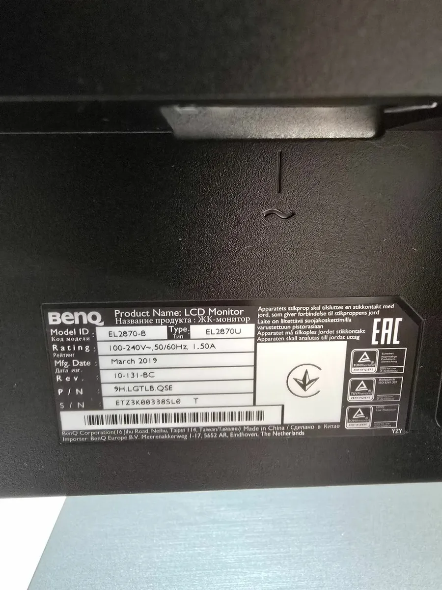 BenQ EL2870U 4K HDR Monitor – 28 - Great Condition - Image 2