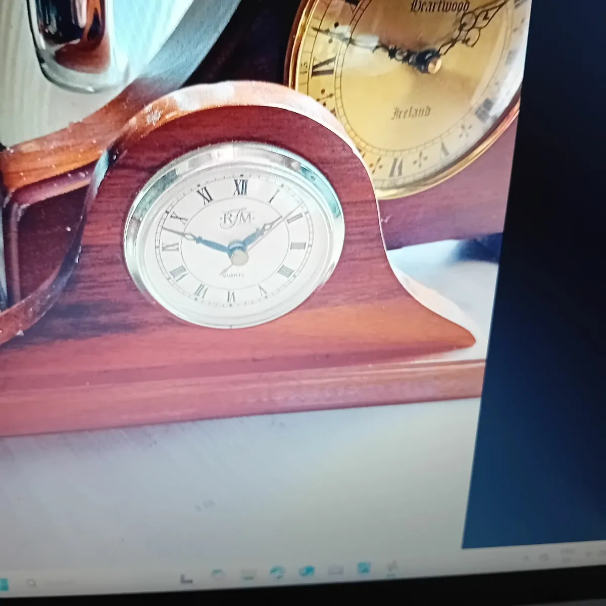 2 Clock's - Image 3