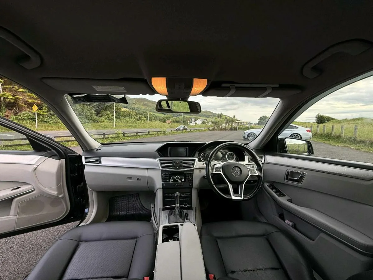 Mercedess Benz E Class 2010 - Image 3