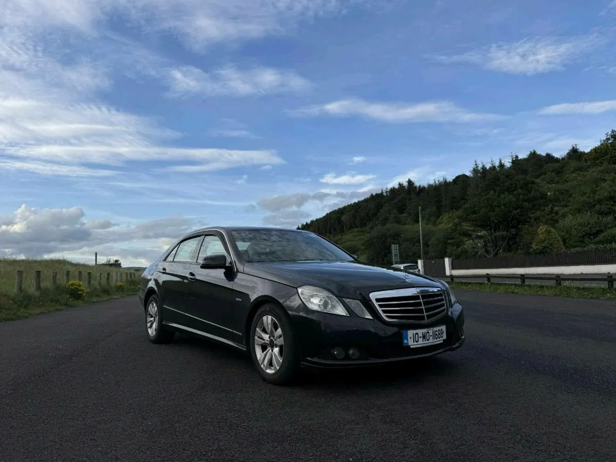 Mercedess Benz E Class 2010 - Image 1