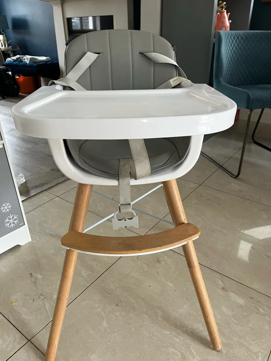 Child’s high chair - Image 3