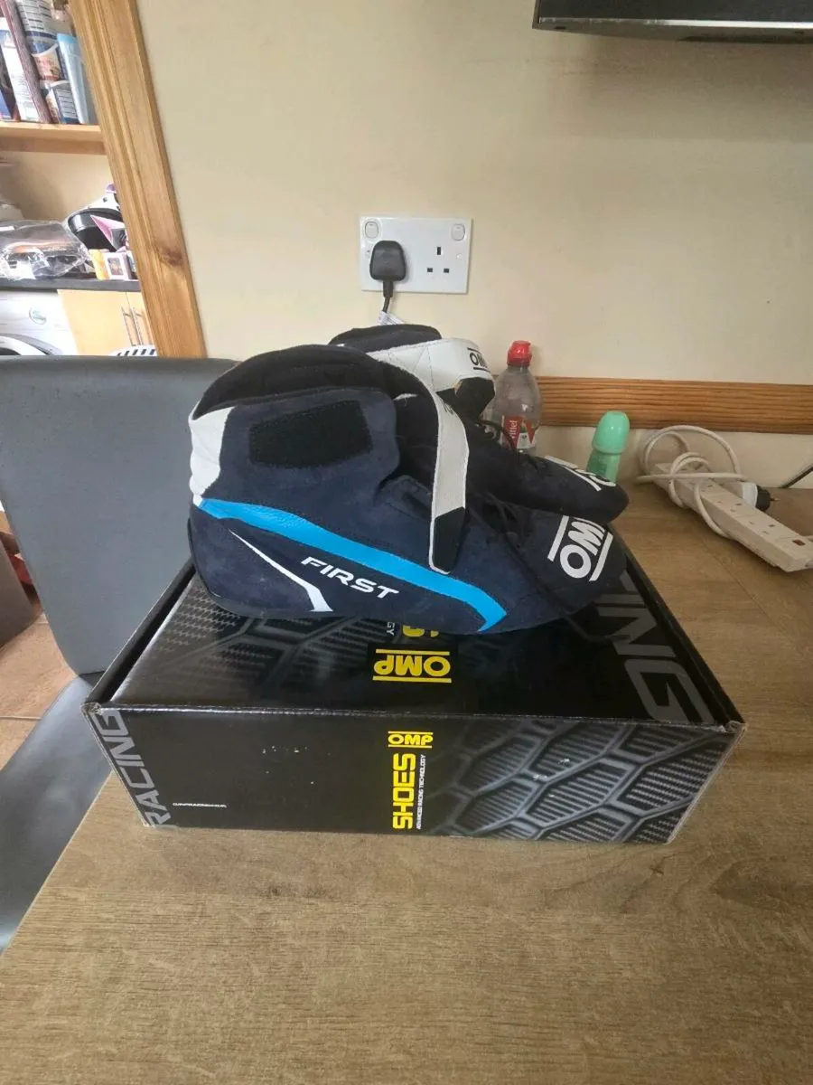 Rally gear - Image 2