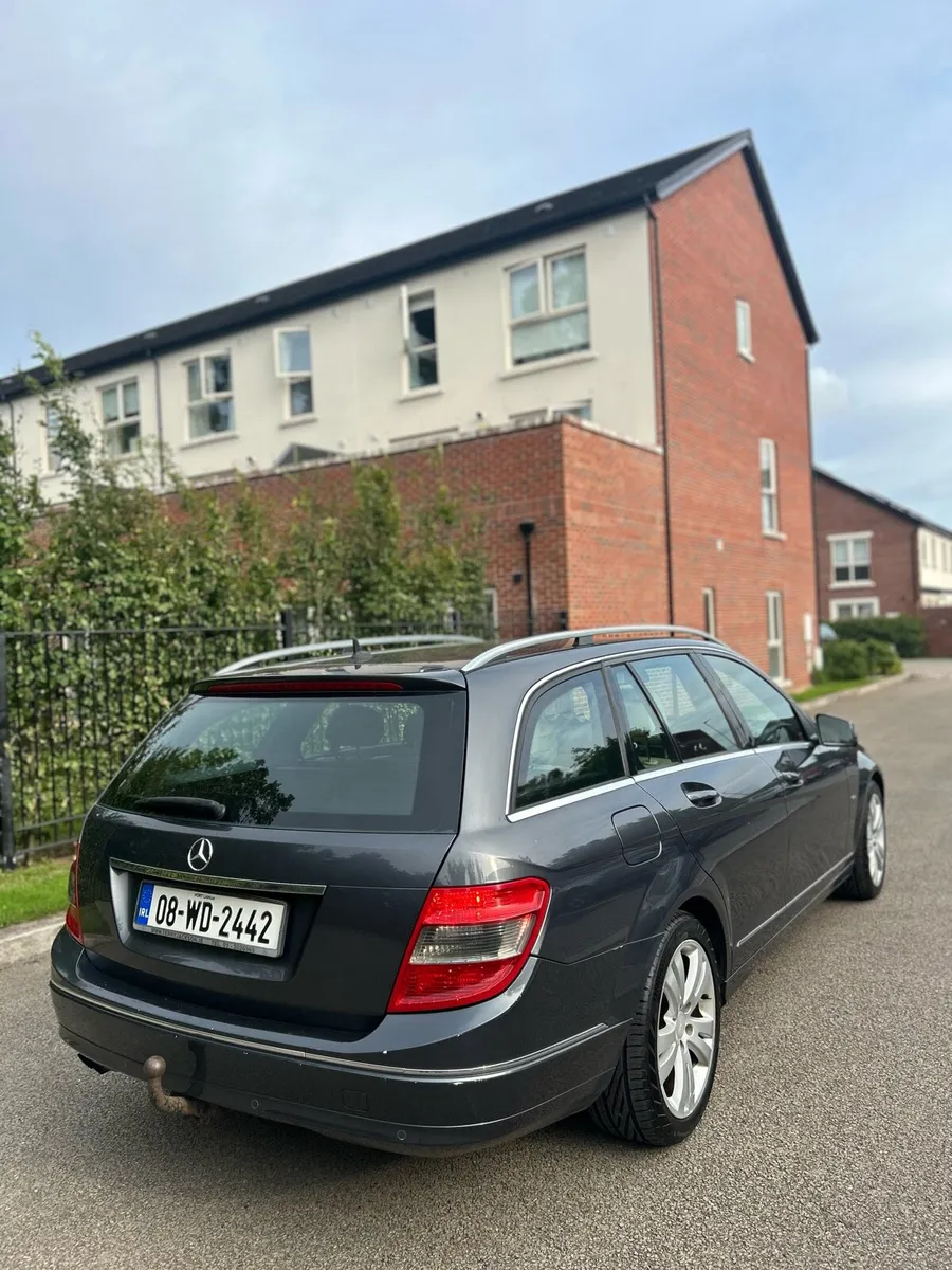 Mercedes C Class estate automatic - Image 3