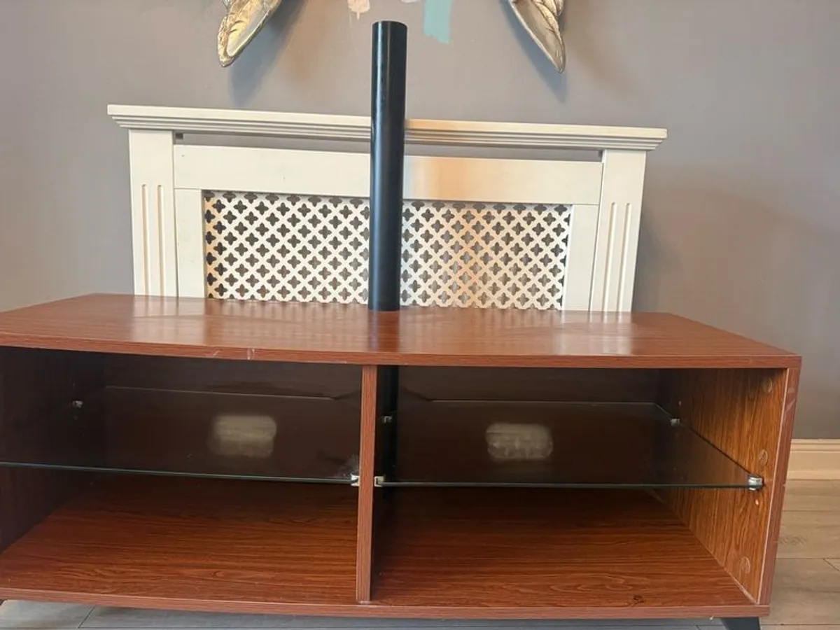 Media / entertainment unit with storage - wood and glass - Image 2
