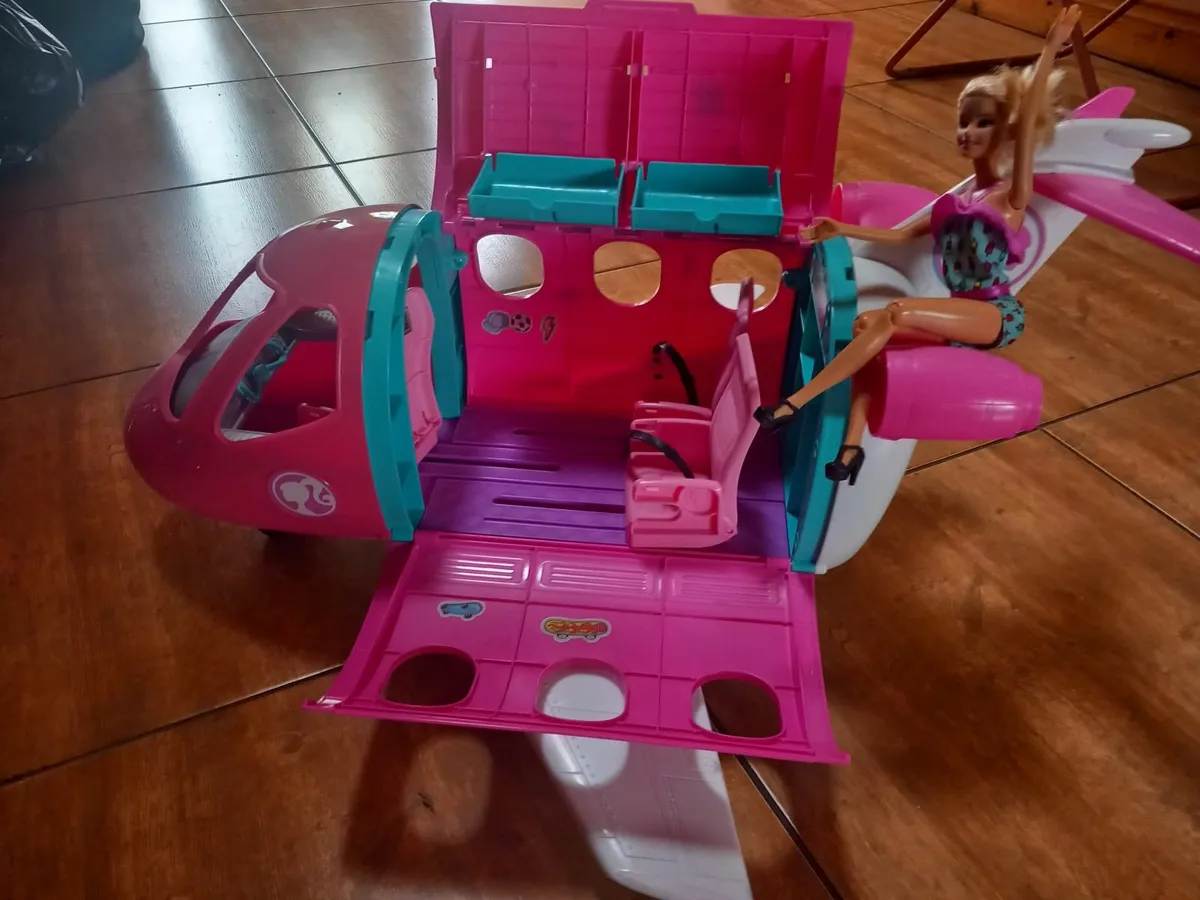 Barbie plane - Image 3