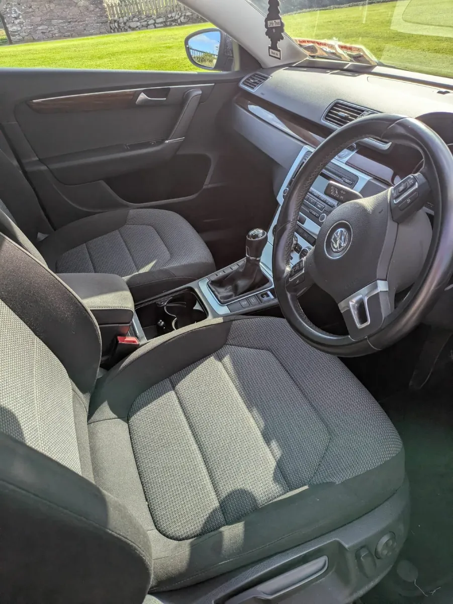 Volkswagen Passat 2014 - Image 4