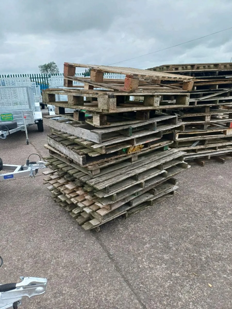 Scrap Pallets - Image 1