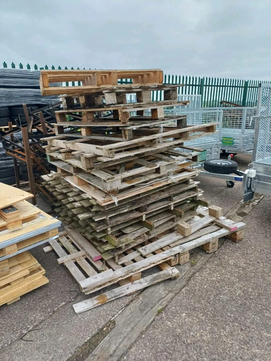 Scrap Pallets - Image 3