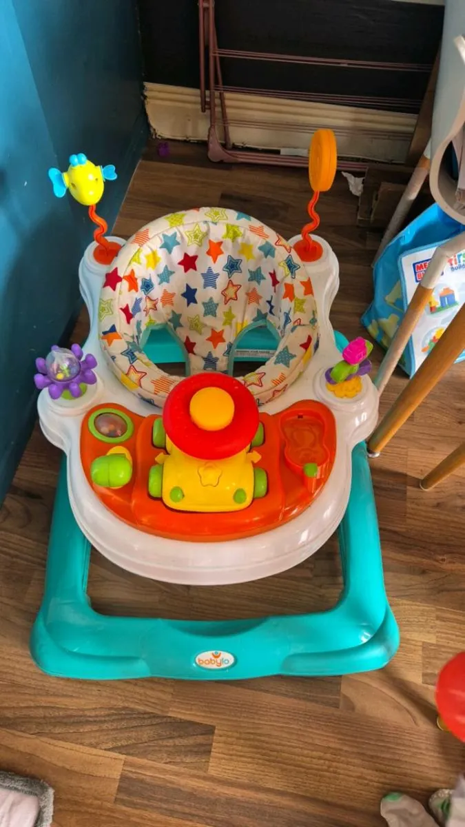 Baby walker