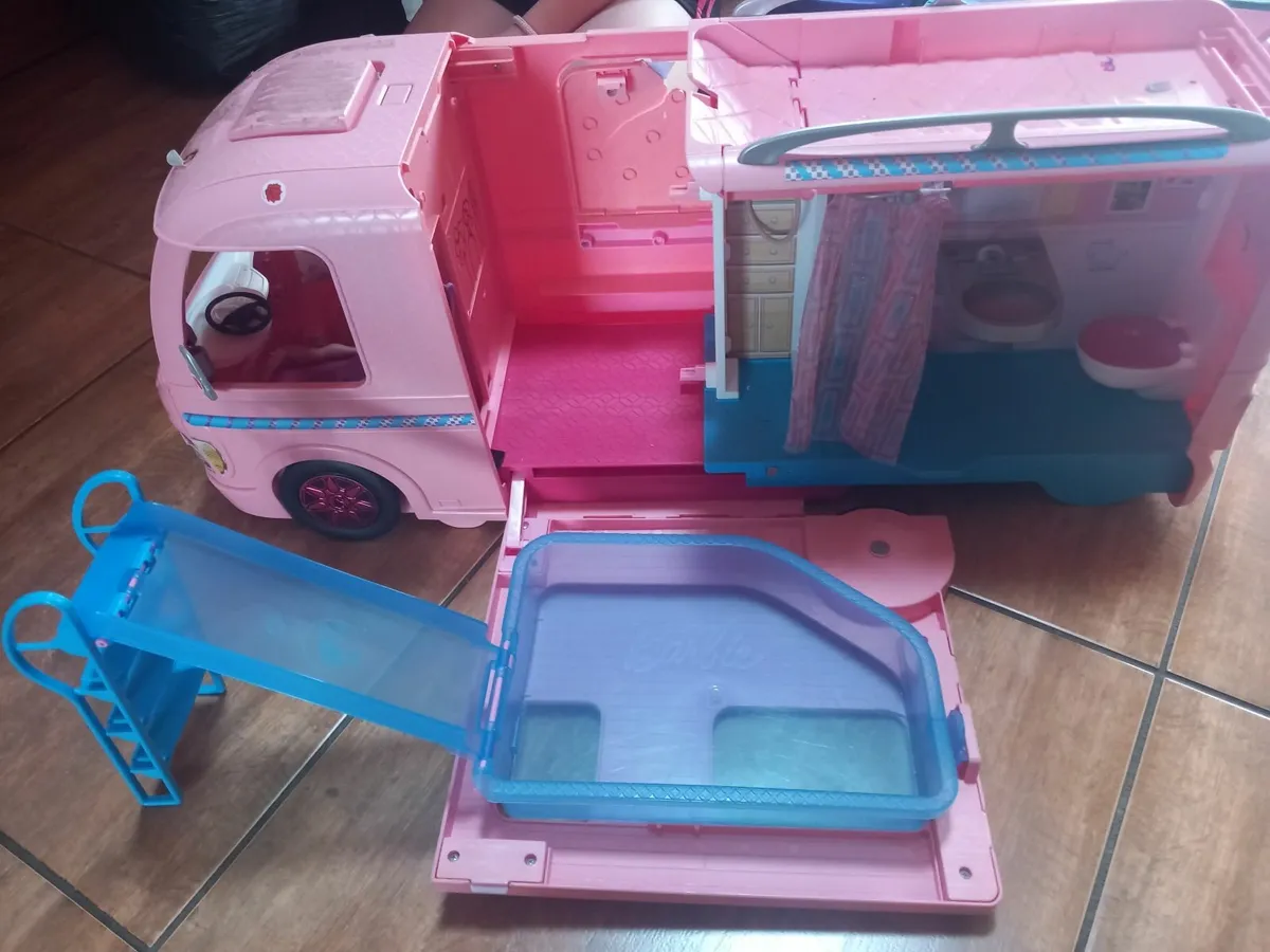 Barbie Camper van. - Image 2