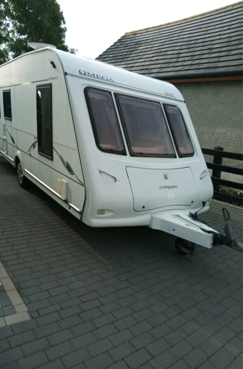 Caravan  5  berth - Image 4