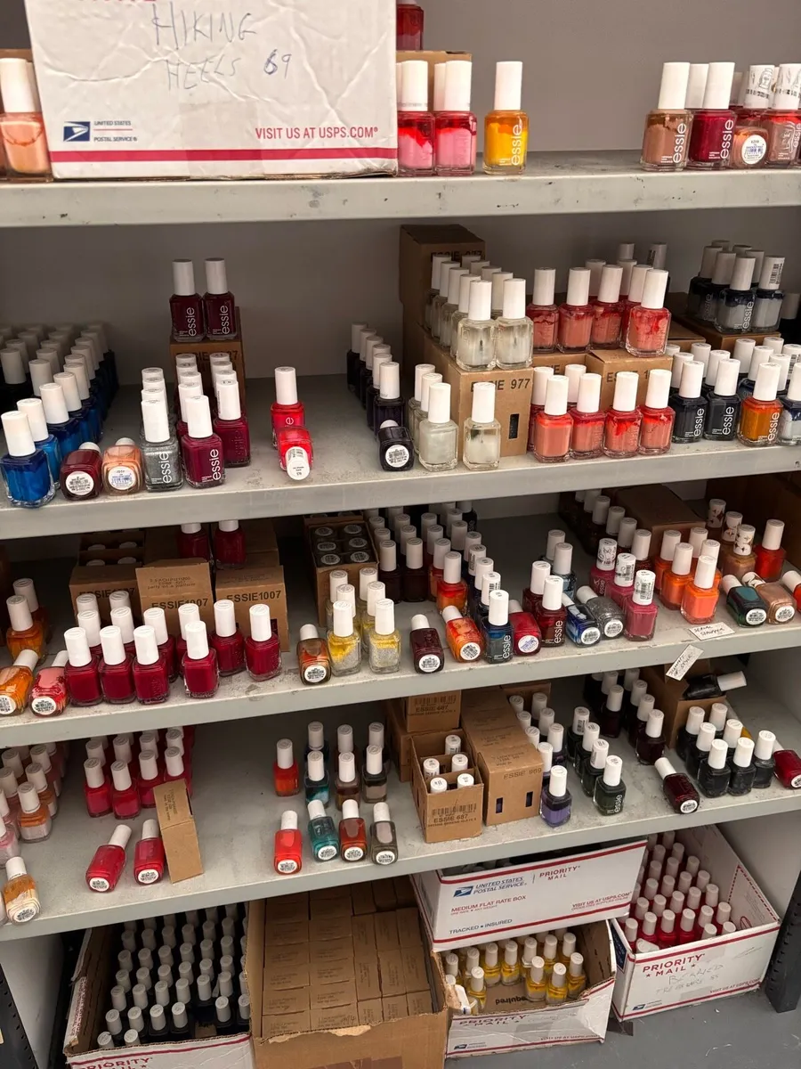 Contents of Nail Salon suppliers Stock - Image 1