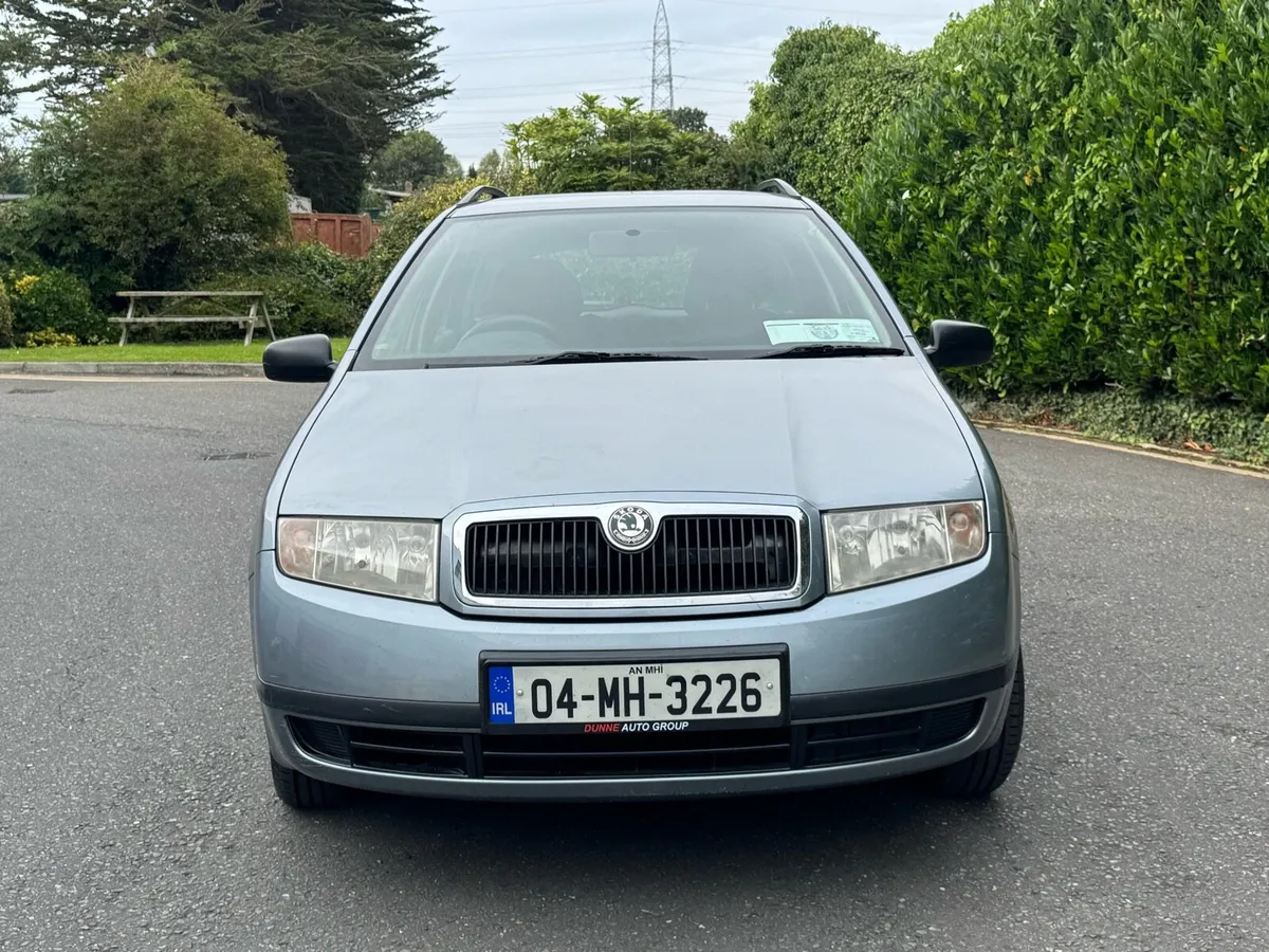 2004 SKODA FABIA ESTATE - Image 2