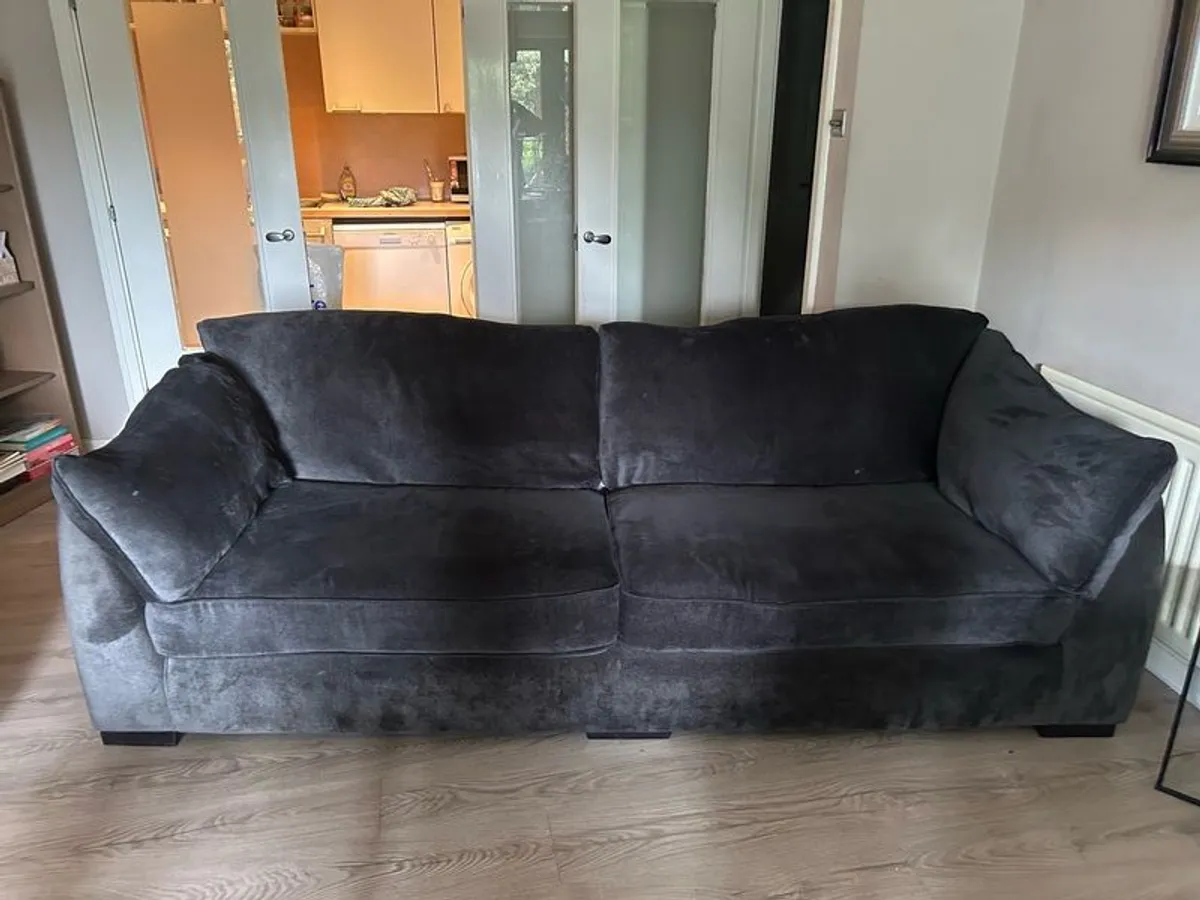 furn - Image 3