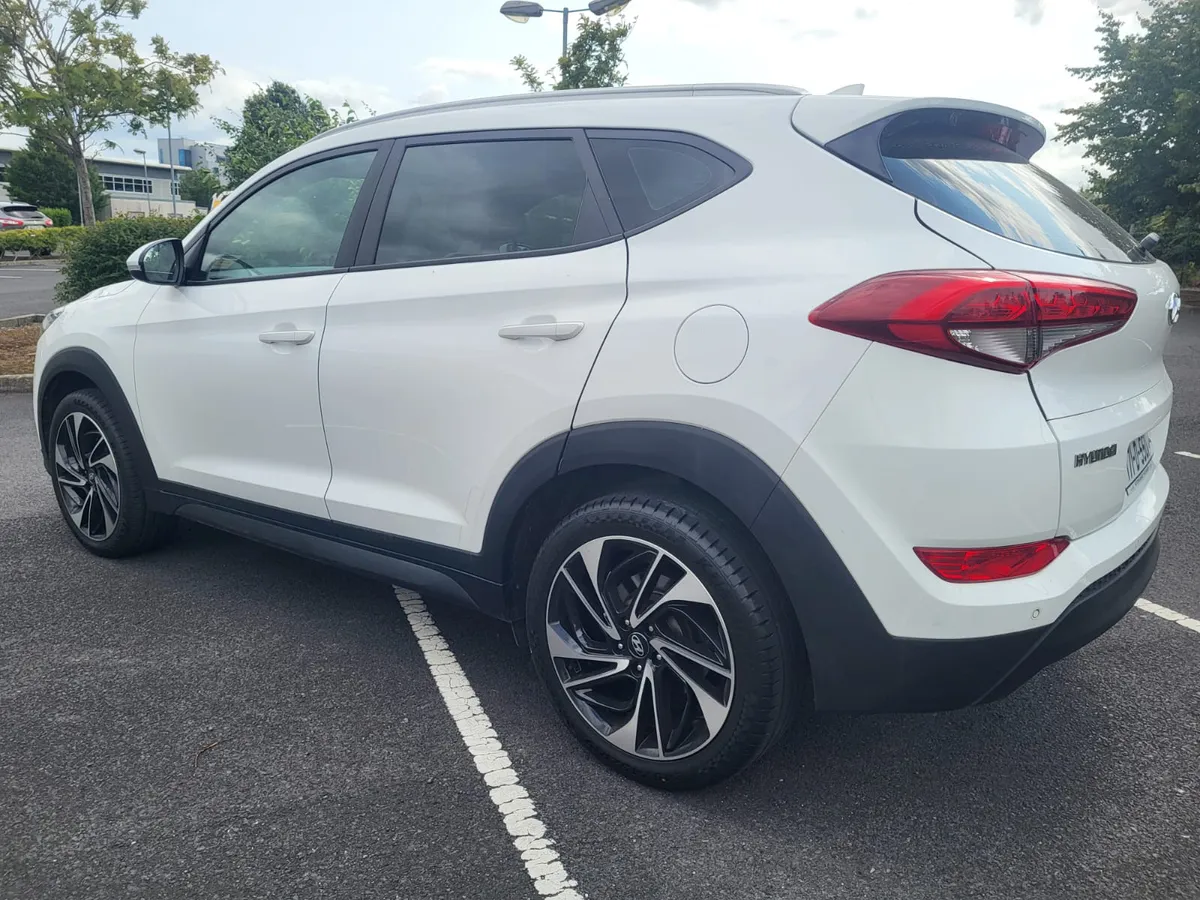 2017 HYUNDAI TUCSON 1.7D SE NAV UPGRADE ALLOYS - Image 3