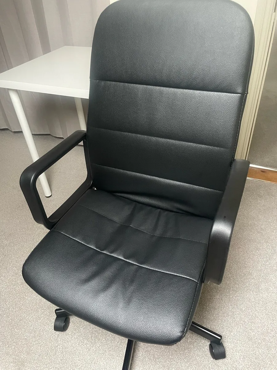 Office chair - Image 2