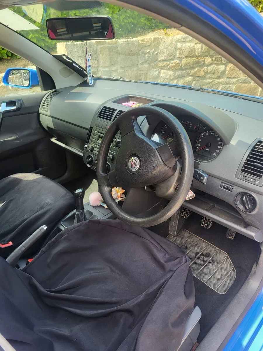 Car - Image 4