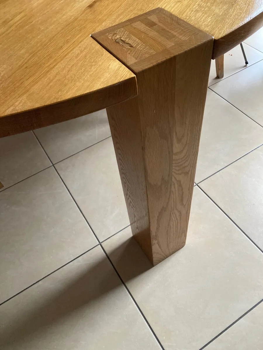 Kitchen Table - Image 1