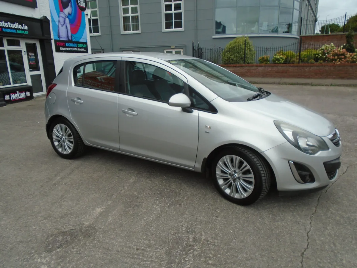 Opel Corsa 2014 - Image 1