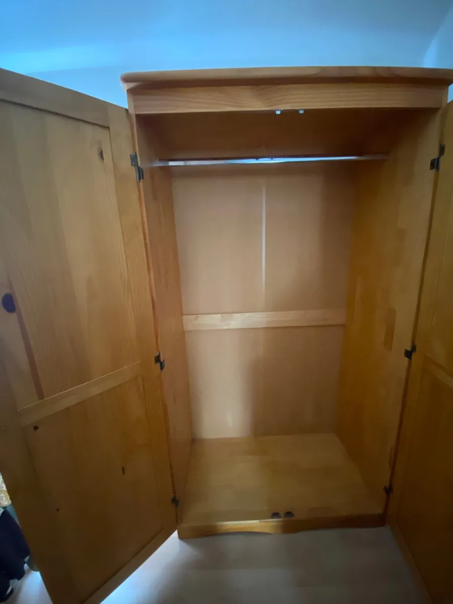 Wardrobe - Image 2