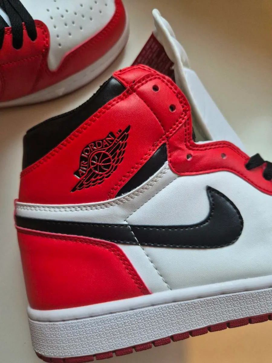 Nike jordan - Image 3