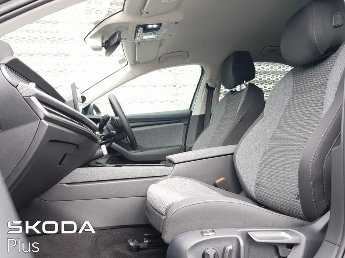 Skoda Superb Selection 2.0 TDI 150HP DSG - Image 3