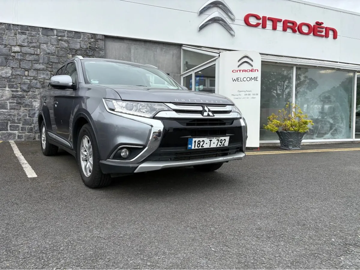 Mitsubishi Outlander Outl 4WD 6MT N1 17my 4DR - Image 1