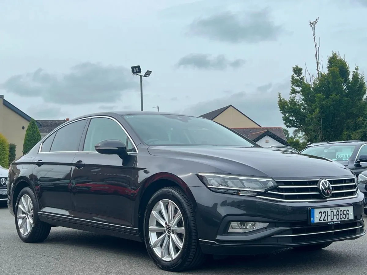Volkswagen Passat 2.0 TDI Business Auto  low Kms - Image 3