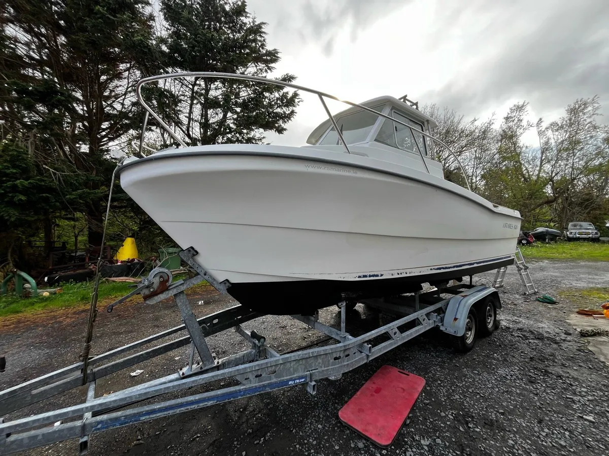 Beneteau Antares 620 Diesel - Image 3