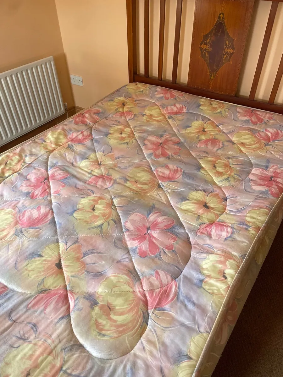 Bed - Image 3