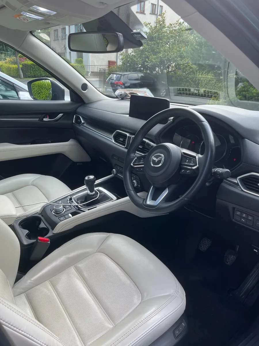 Mazda CX-5 2022 - Image 3