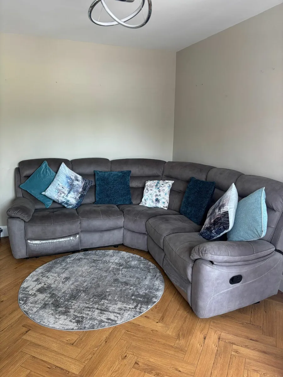 Corner sofa - Image 2