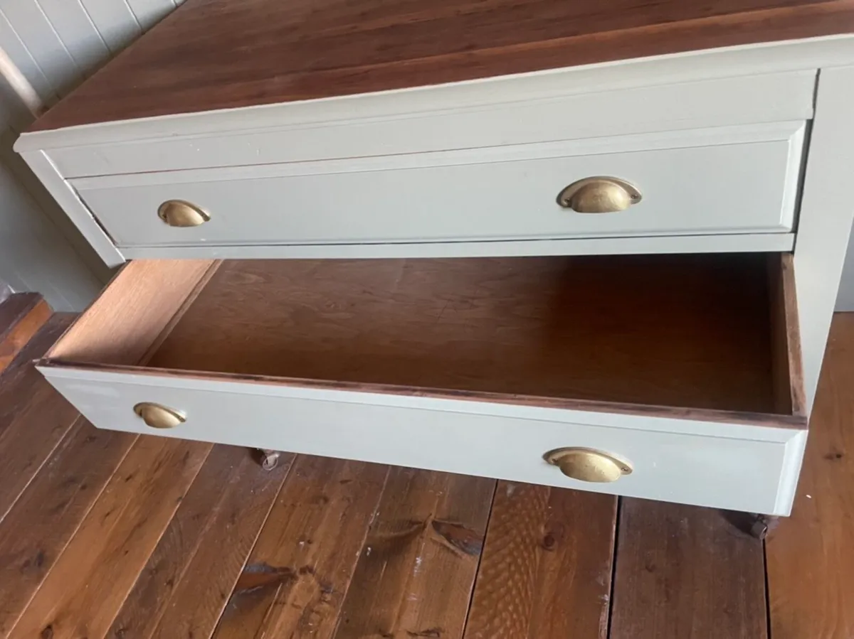 Chest of drawers - Image 2