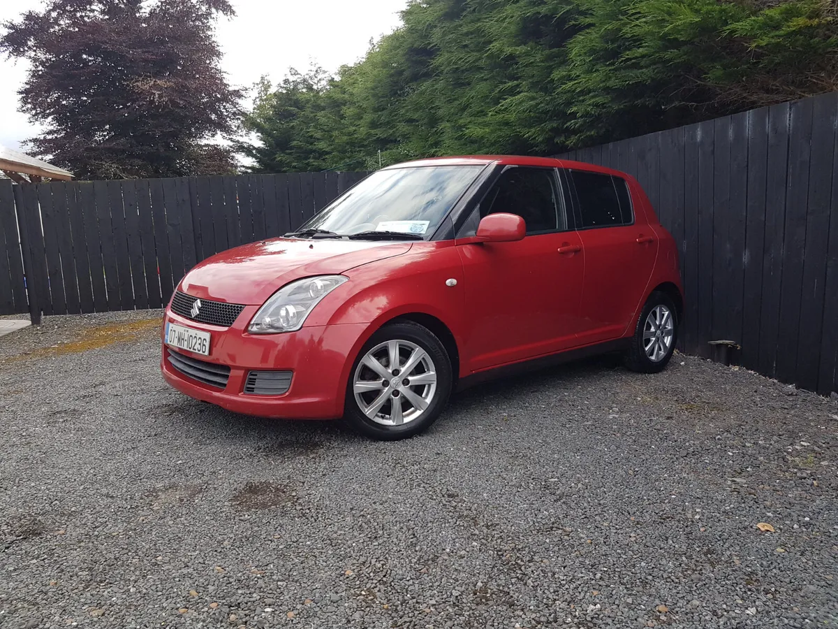 SUZUKI SWIFT .. NCT ... DRIVING - Image 1