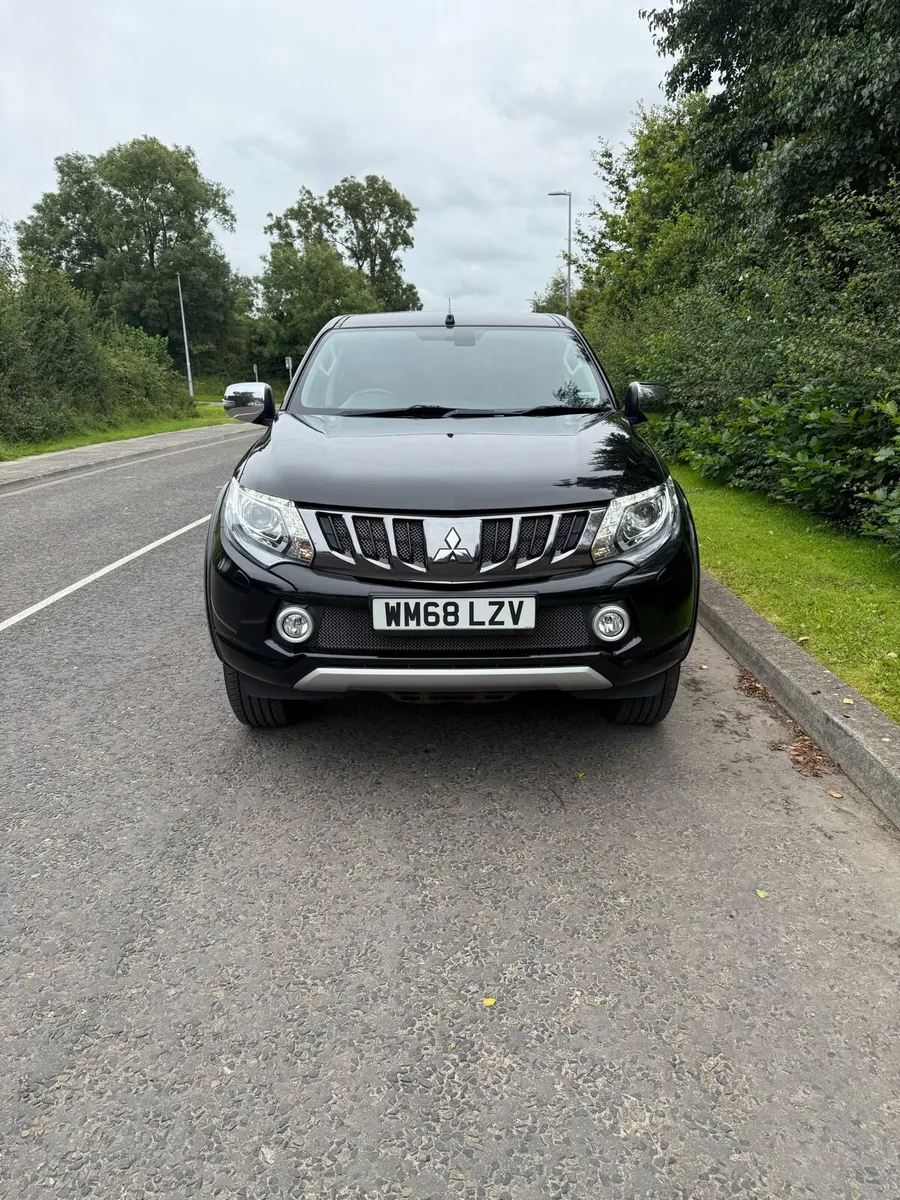 2019 Mitsubishi L200 Barbarian DI-D 2.4L Diesel - Image 3
