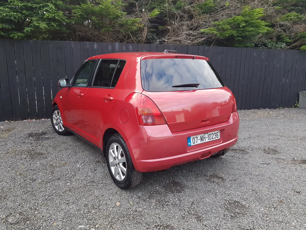 SUZUKI SWIFT .. NCT ... DRIVING - Image 4