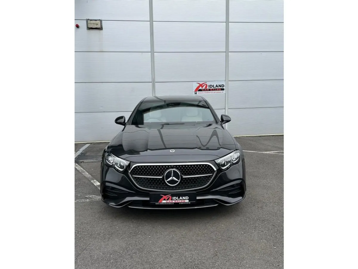 Mercedes-Benz E-Class 252 E 220 D AMG Line Advanc - Image 1