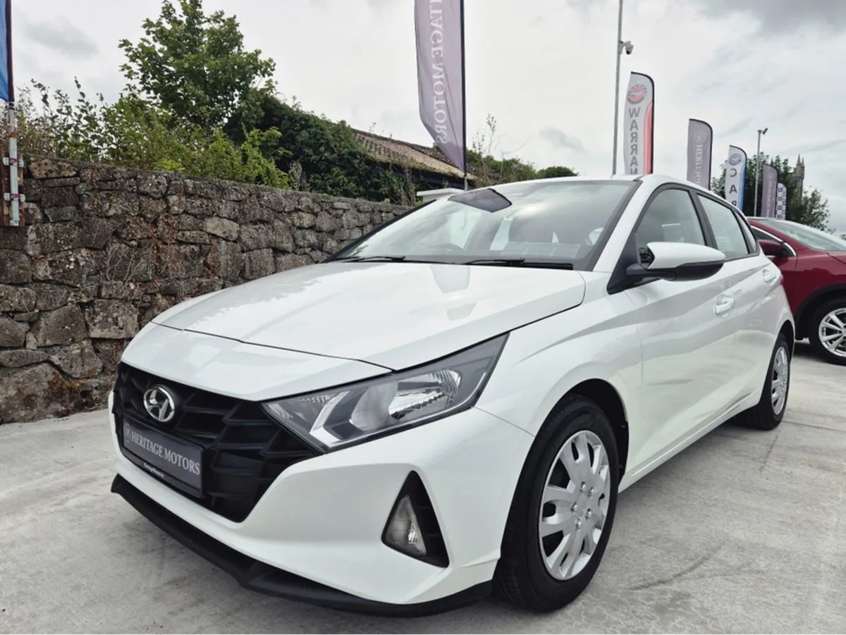 Hyundai i20 Classic 5DR 1.2 - Image 4