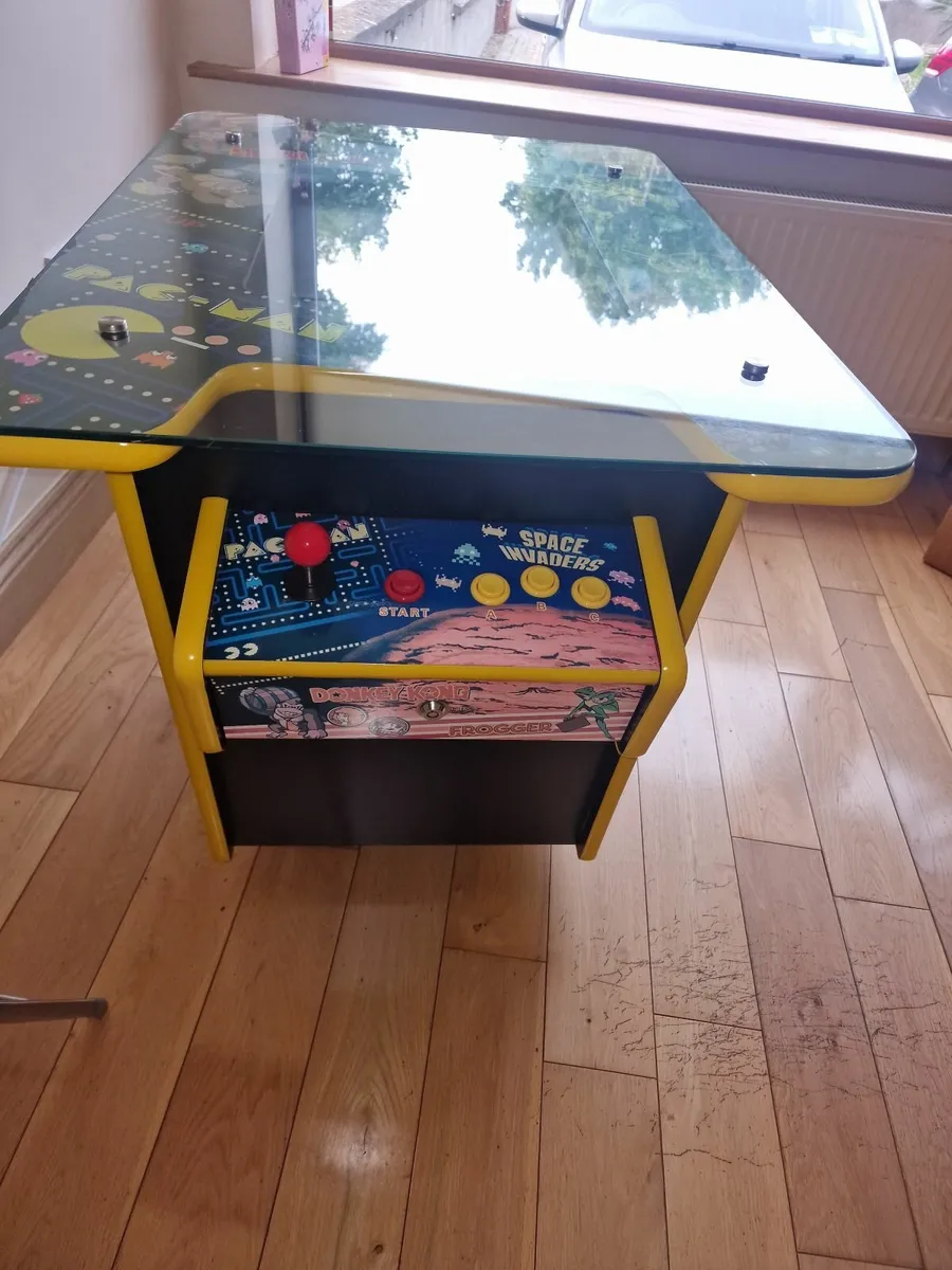 Gaming - Image 4