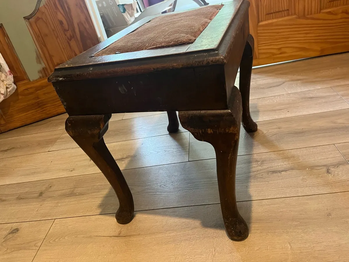 Antique Wooden Piano Stool with Cabriole Legs - Image 4