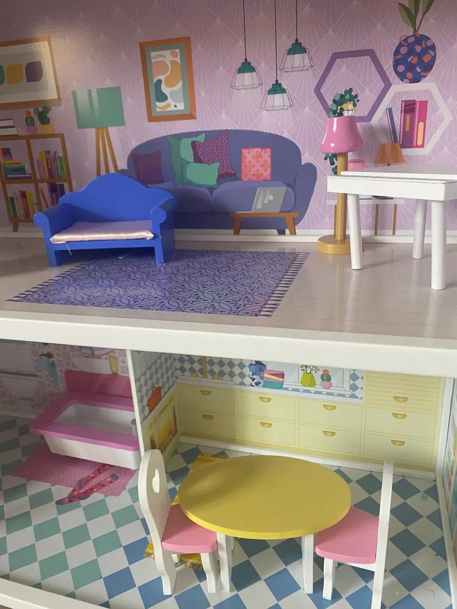 New Barbie house - Image 4