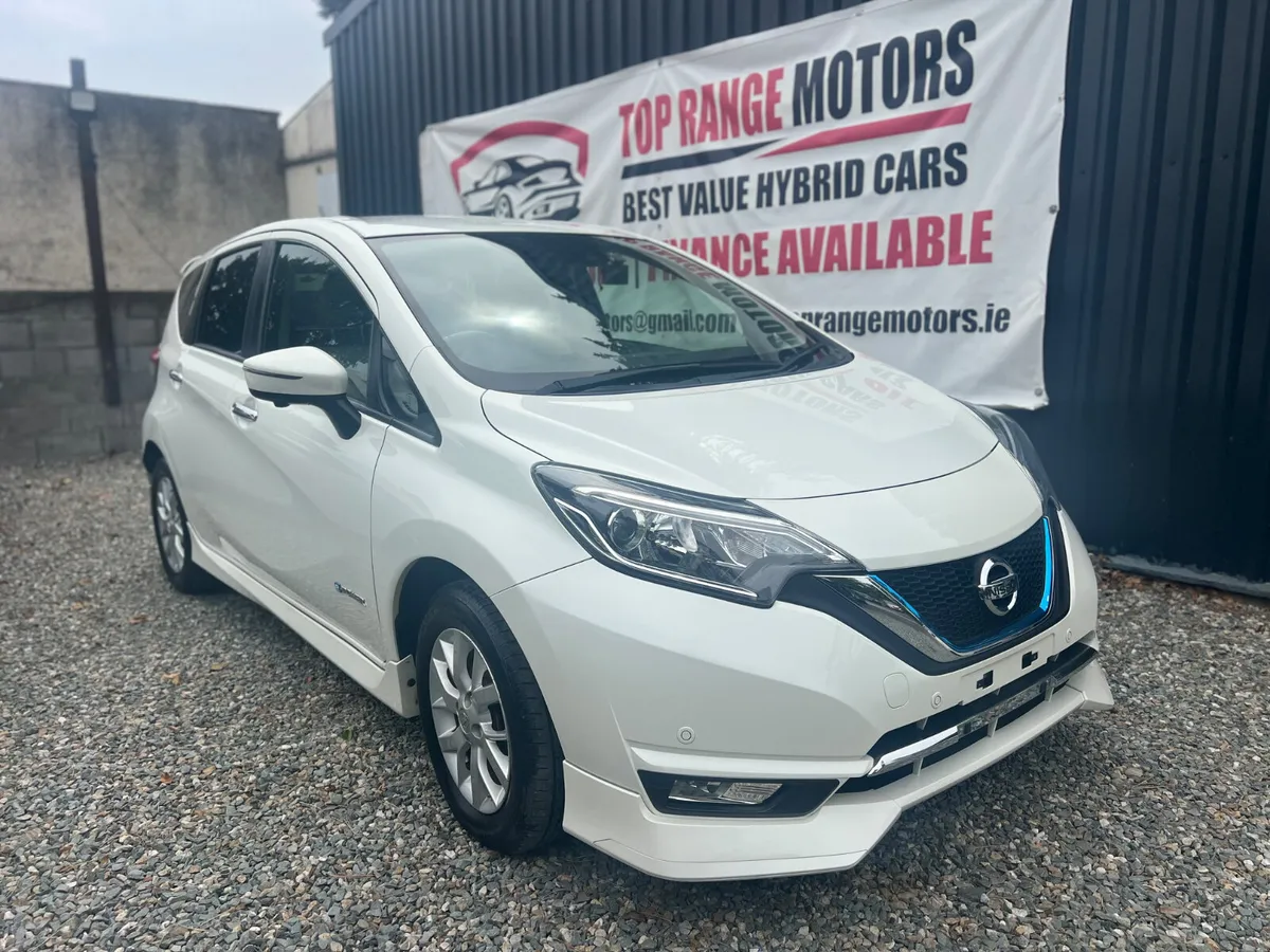 Nissan note 2017 ** white leather interior - Image 1