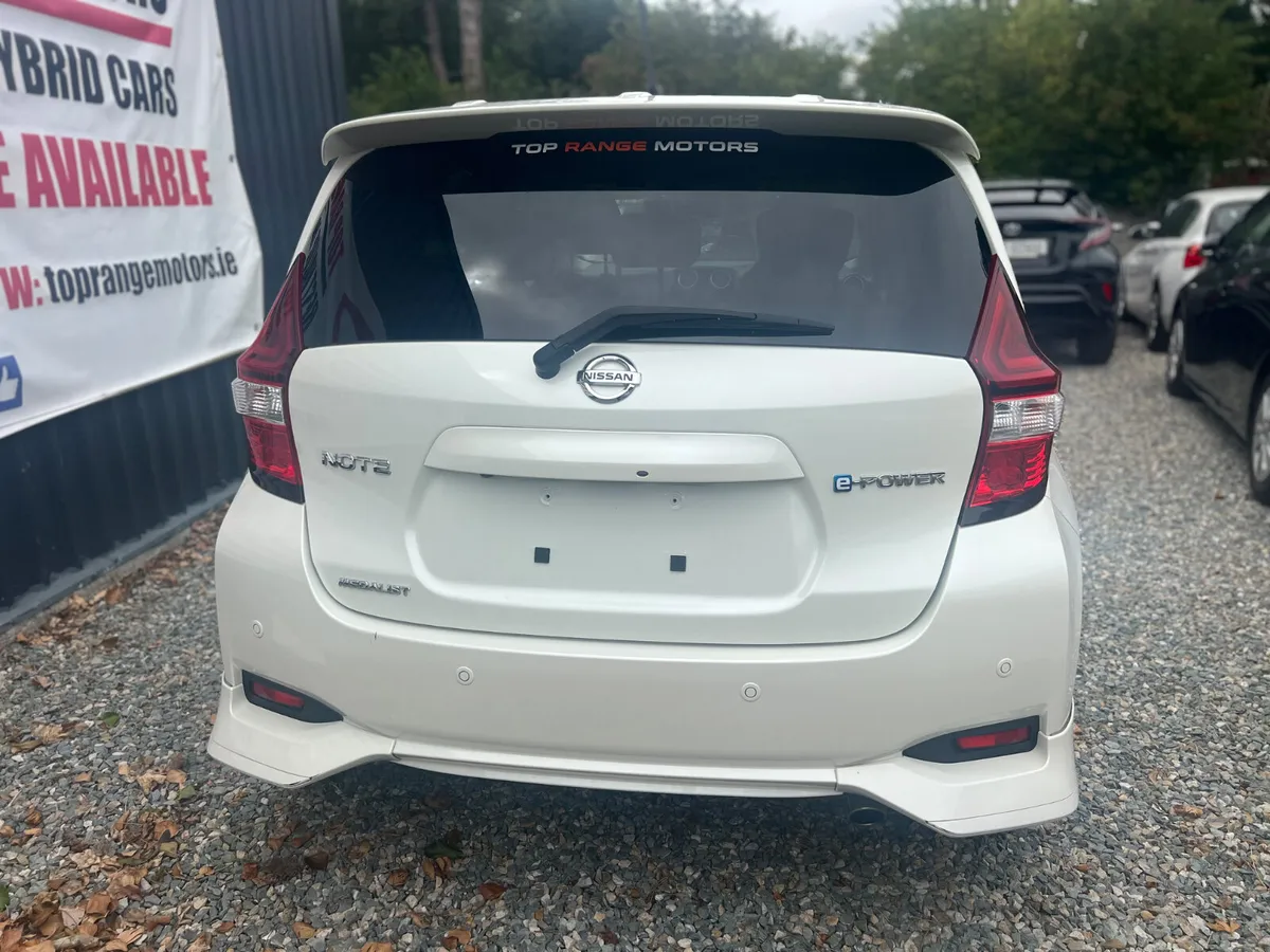 Nissan note 2017 ** white leather interior - Image 3