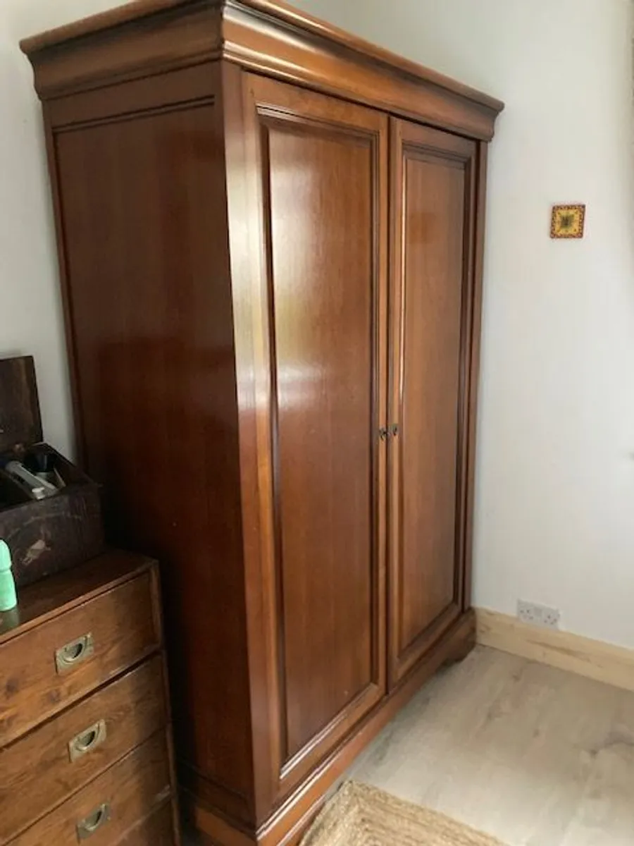 large mahogany wardrobe 2 door - Image 2