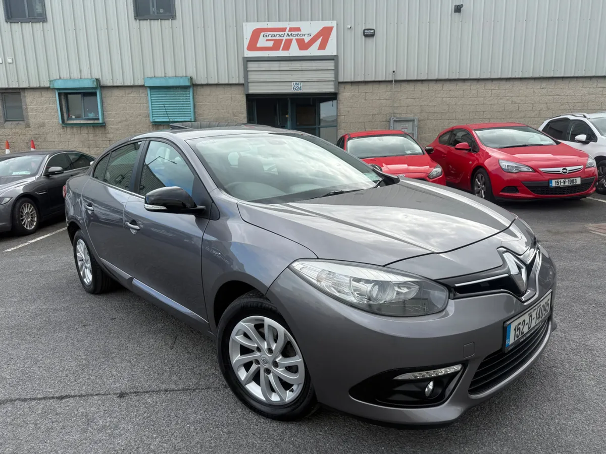 2015 Renault Fluence 1.5 Diesel limited Ed - Image 2